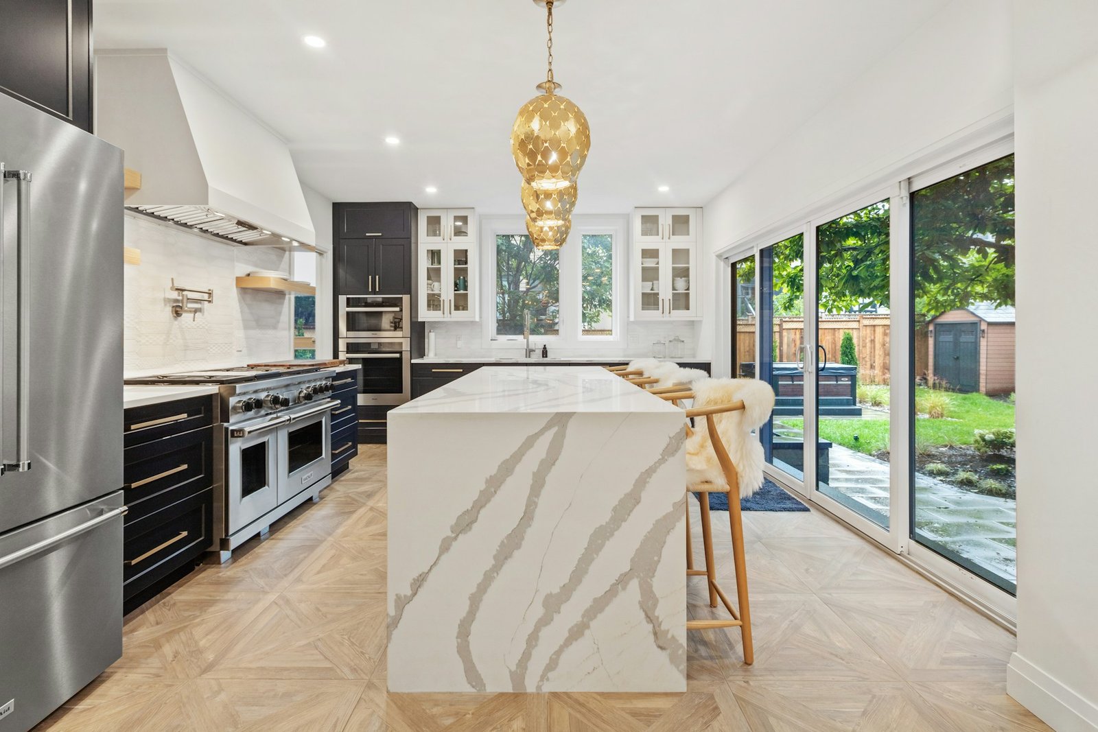 Kitchen accent materials marble and gold finishes Chicago